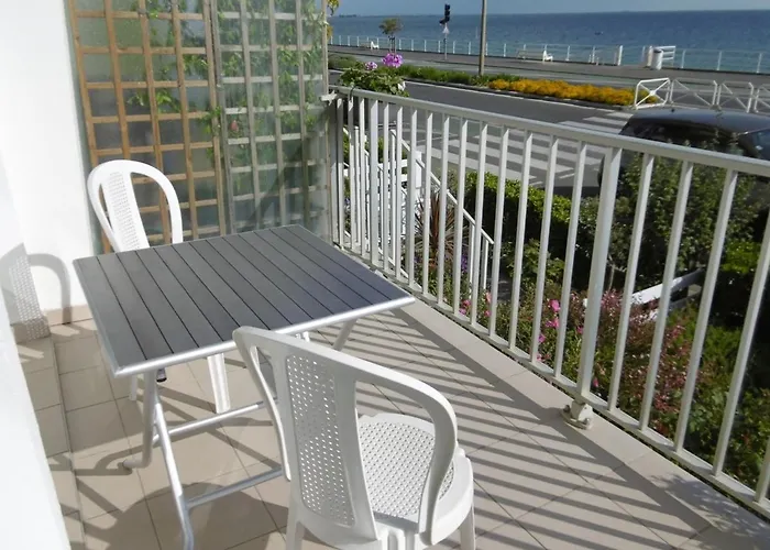 Апартаменты Renove Face Avec Terrasse, 2 Pieces, 3 Couchages A - Fr-1-245-193