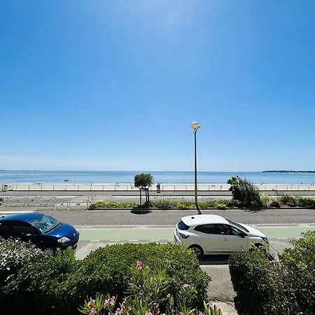 Apartamento Rénové Face Avec Terrasse, 2 Pièces, 3 Couchages à - Fr-1-245-193