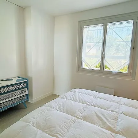 Rénové Face Avec Terrasse, 2 Pièces, 3 Couchages à - Fr-1-245-193 Apartamento *