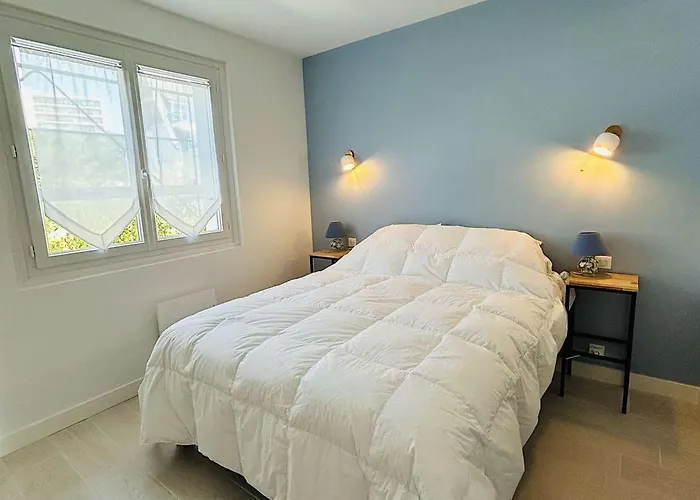 Renove Face Avec Terrasse, 2 Pieces, 3 Couchages A - Fr-1-245-193 아파트 *